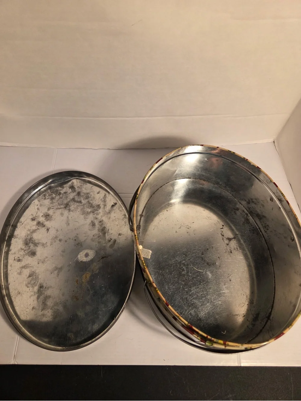 Vintage Dogwood Flower Metal Tin With Handles White Brown Sewing Basket